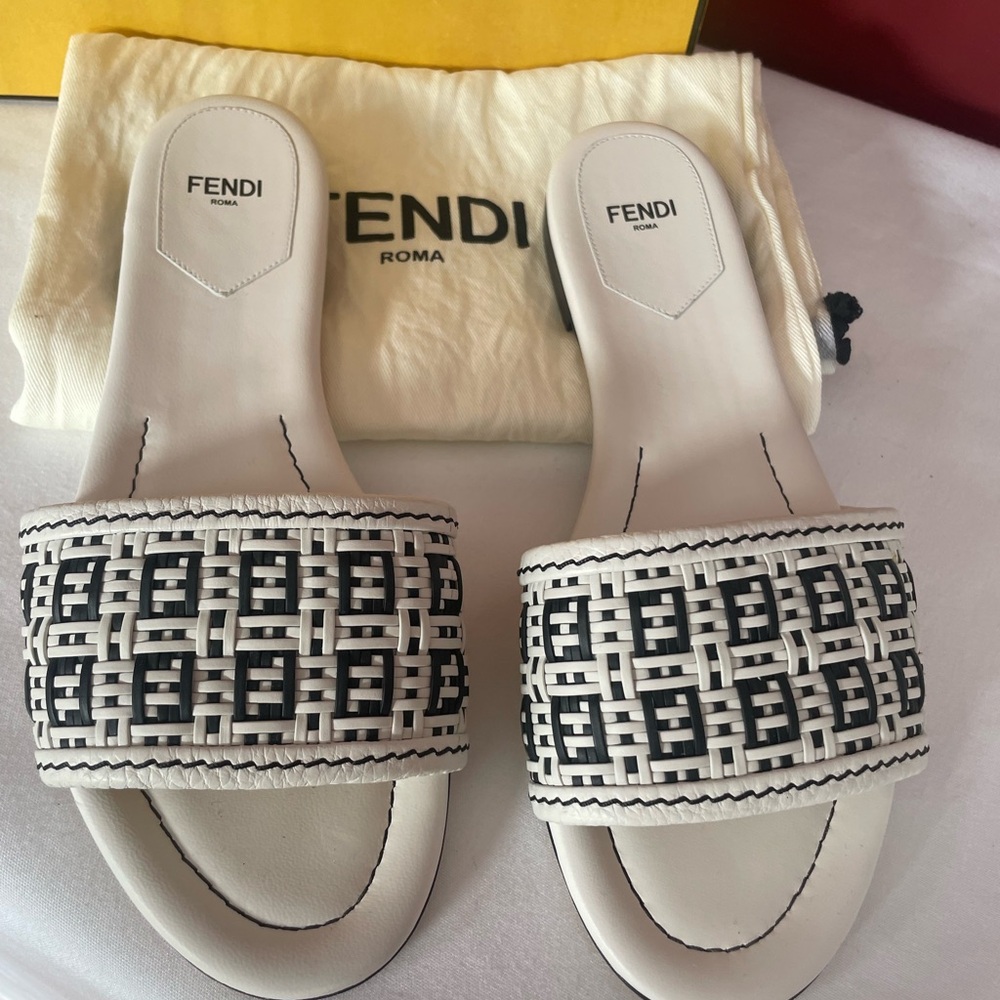 Fendi Black and White Patterned Sandals